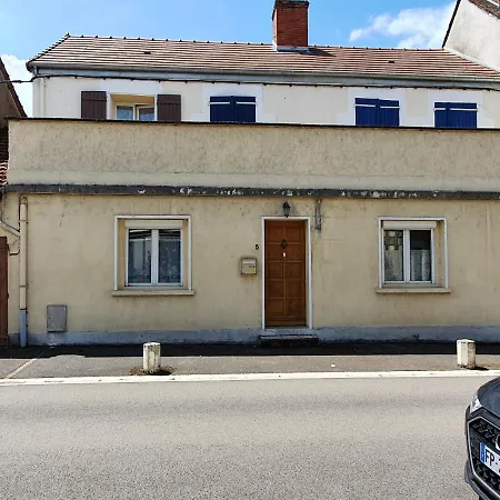 Ferienwohnung Chez Sabine Magny-Cours Exterior foto